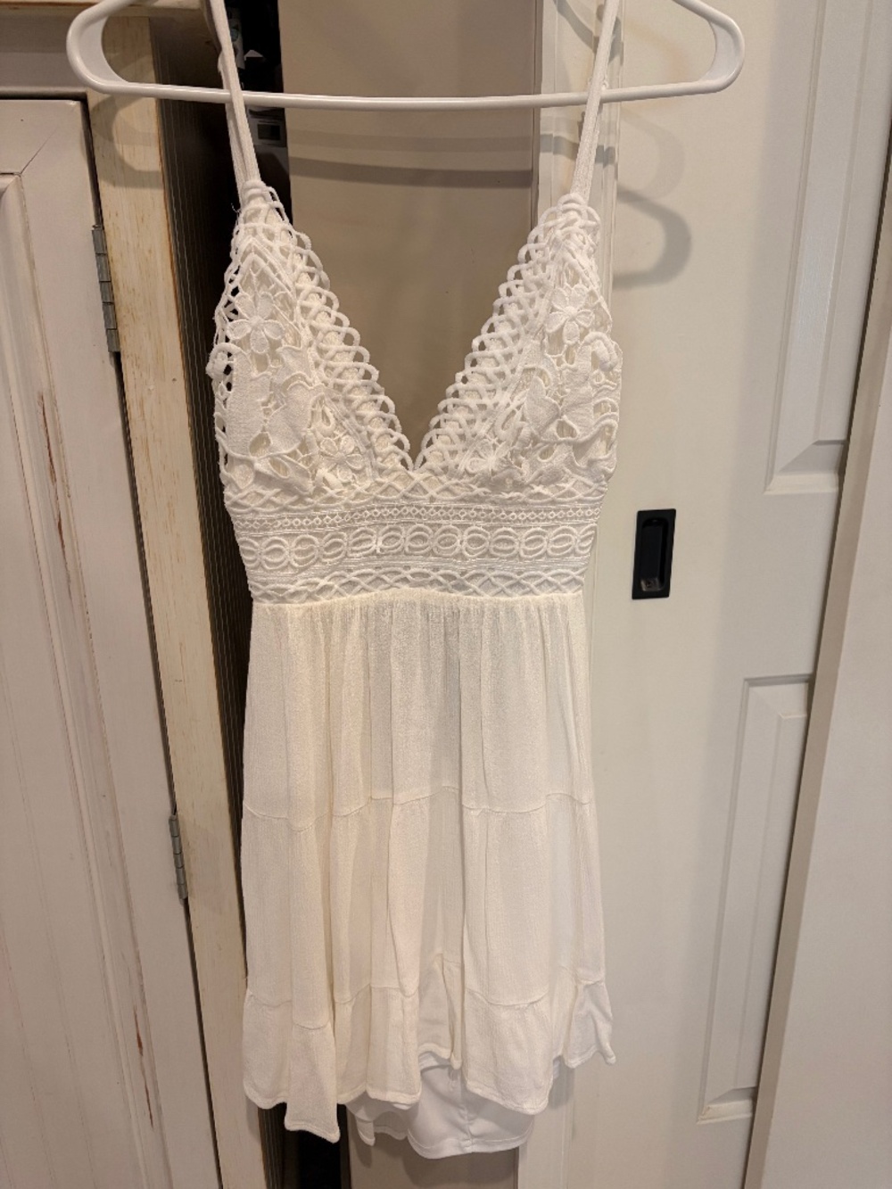 Windsor White Crochet Flor Lace Plunging V Neck Mini Dress